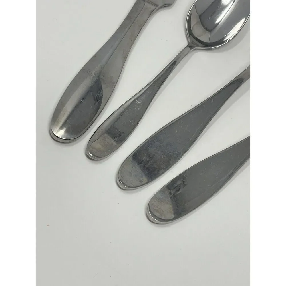 Mikasa HAMILTON Stainless Glossy 2 Forks 8.25” 1 Teaspoon 6.25” 1 Knife 9.5”
